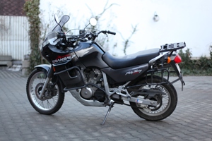 HONDA XL 600V TRANSALP 2